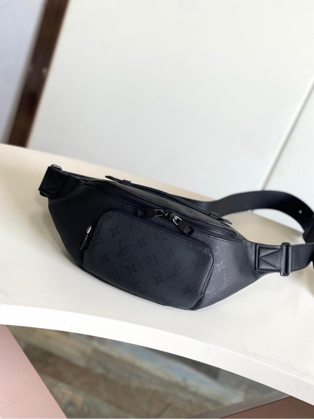 Louis Vuitton Midnight Monogram Rush Bumbag Black LV - Picture 3 of 10